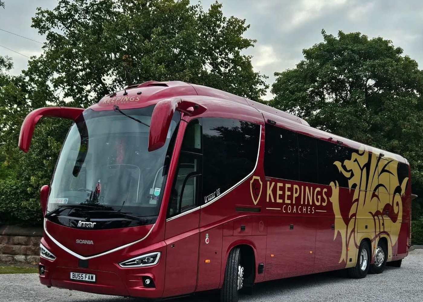 Red Keepings Coaches Irizar executive coach